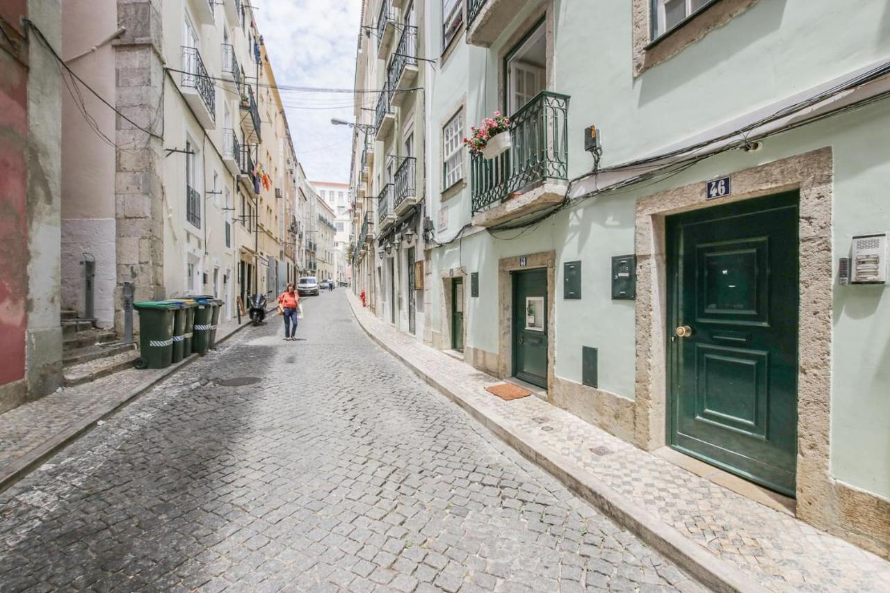 Golden Cage Chiado - Charm Historic And Cozy Apartment Lisabona Exterior foto