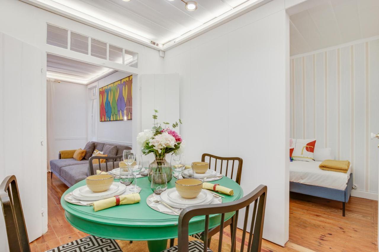 Golden Cage Chiado - Charm Historic And Cozy Apartment Lisabona Exterior foto