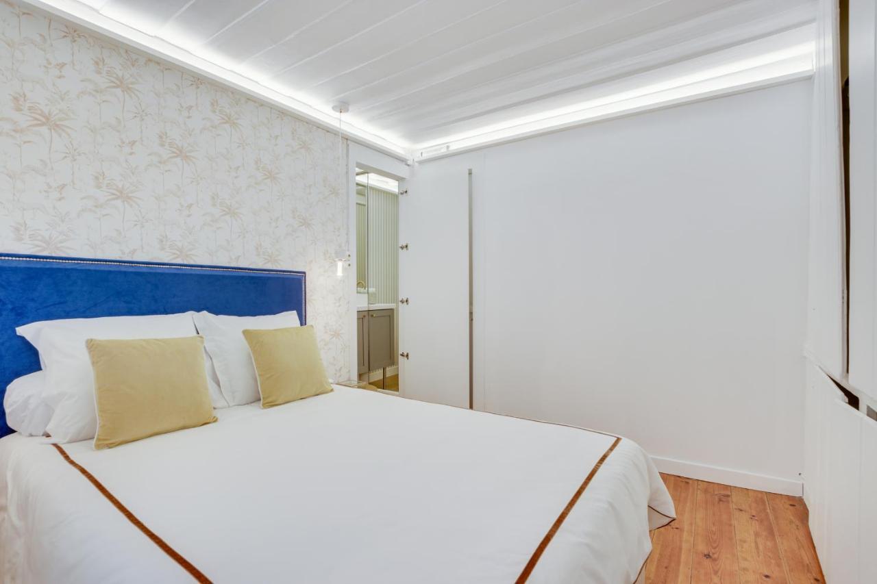 Golden Cage Chiado - Charm Historic And Cozy Apartment Lisabona Exterior foto